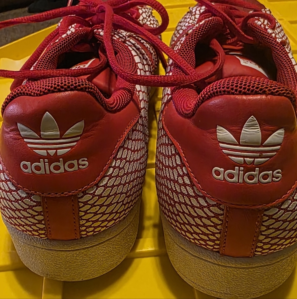 Adidas Superstar Snake Pack Red S82730 Mens Size 14 Shoes - Picture 8 of 8